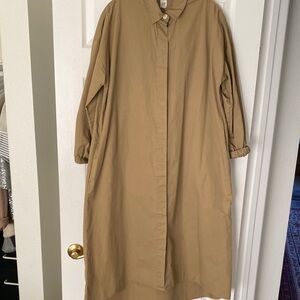 In excellent condition size M washable cotton GAP Women's Tan dress